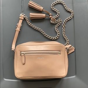 Coach cross body in smooth leather and chain strap